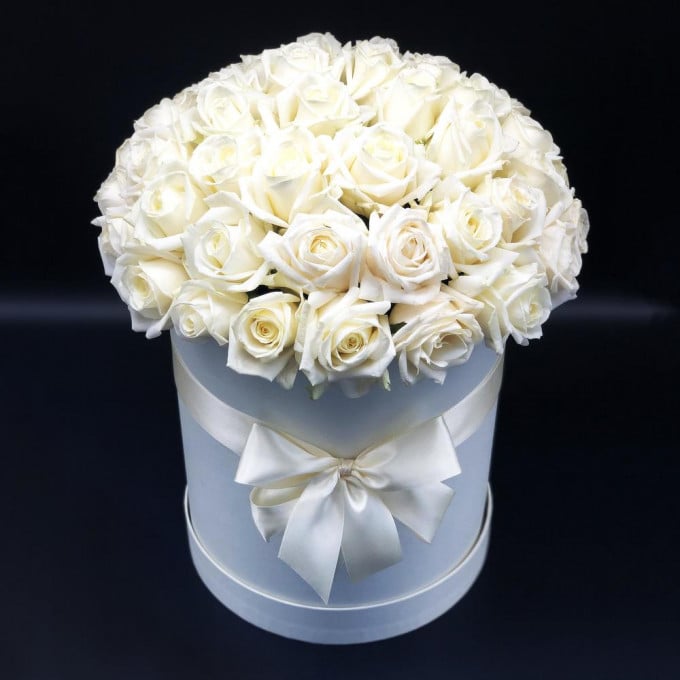 51 белая роза в коробке 51 белая роза в коробке