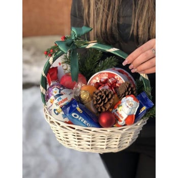 Корзинка «Новогоднее настроение» Корзинка «Новогоднее настроение»